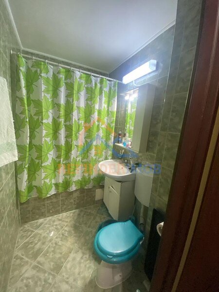 Titan, apartament 3 camere de vanzare.